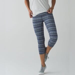 Lululemon Wunder Under Crop III Space Dye Twist Sapphire Blue Leggings 8